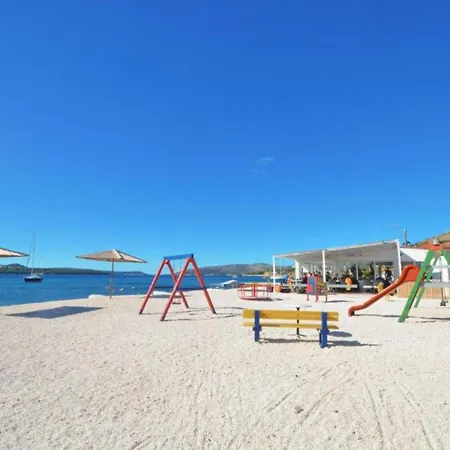 Sunshine - Three Bedroom With Balcony * Trogir